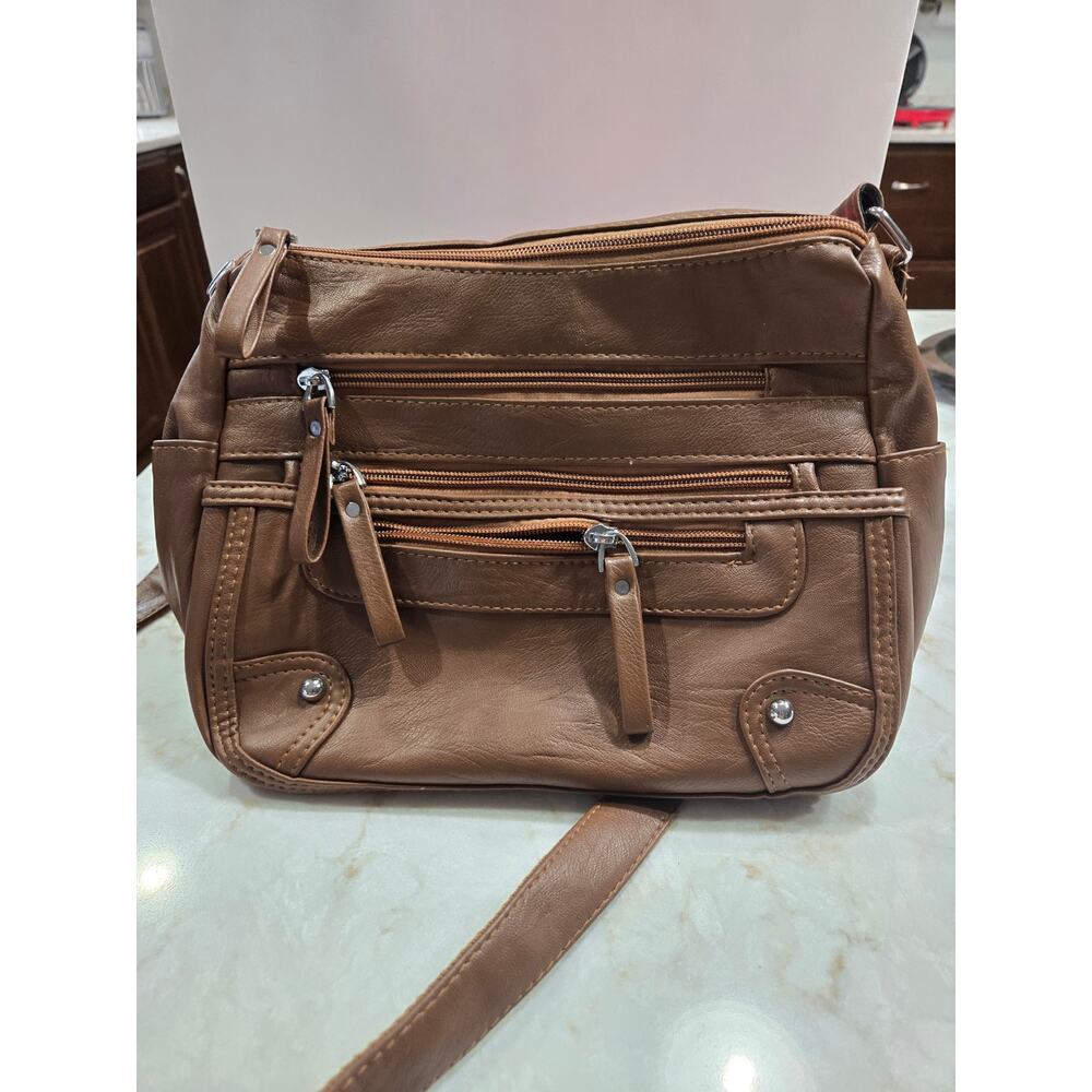 Women's ELDA Shoulder Bag Brown Soft Leather Fashion Accessories Style